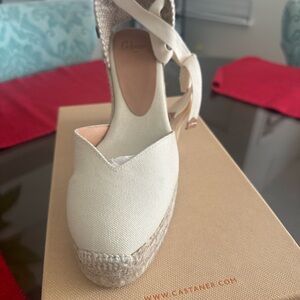 Castaner Cream Canvas Ankle-Tie Wedge Espadrille - Natural Jute
